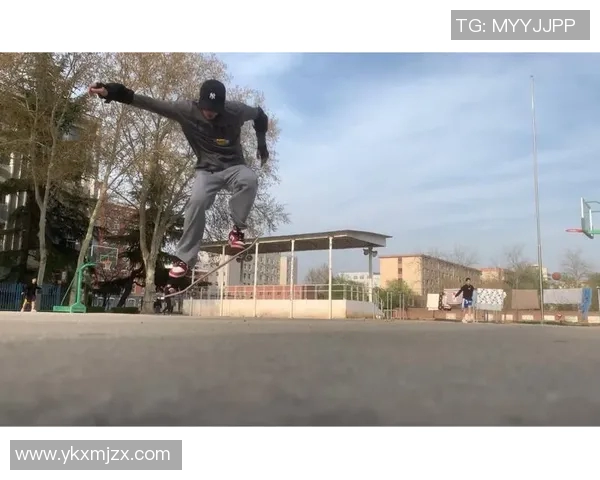 成都滑板队成长之路：一段关于青春与梦想的纪实故事