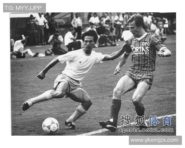 中国90年代足球明星的辉煌岁月与他们对中国足球的深远影响